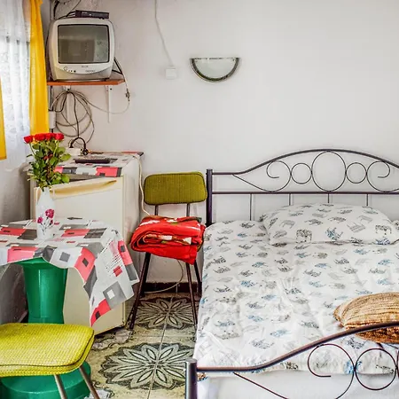 Holiday home Awesome In With Wifi Dzwirzyno